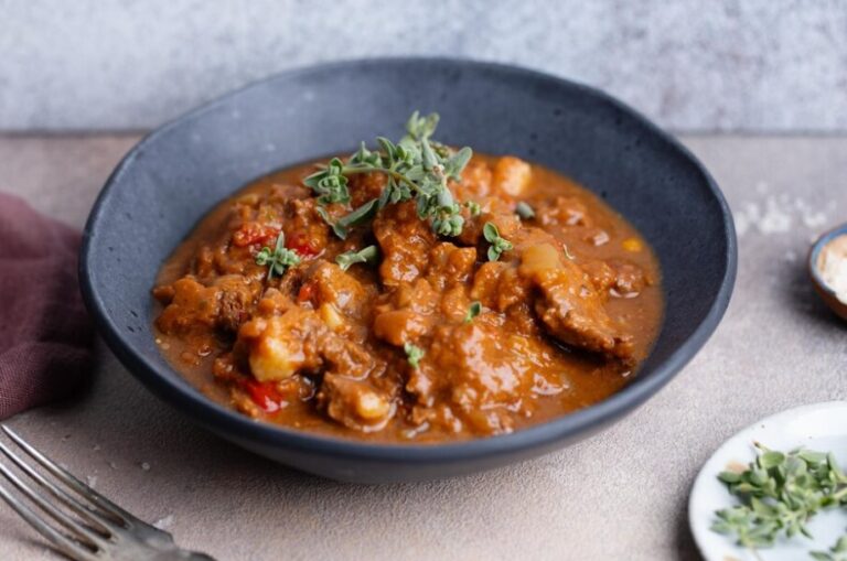 GSB (Goud Saraswat Brahmin) Mangalorean Fish Curry